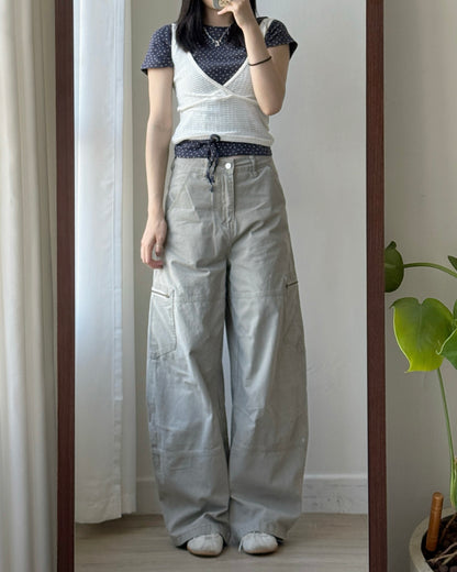 TP601 Floral Top - Gray | White | Navy