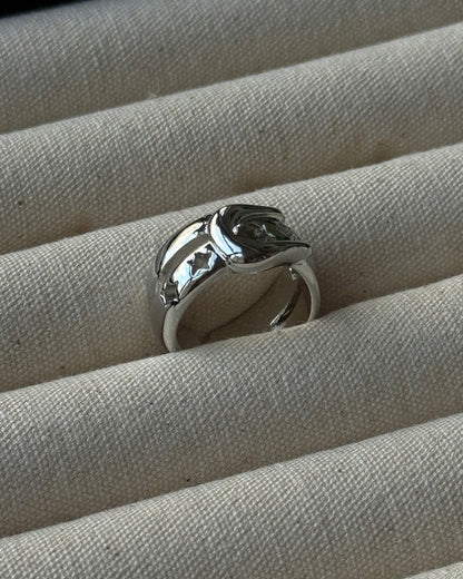 KA422 Star Buckle Ring