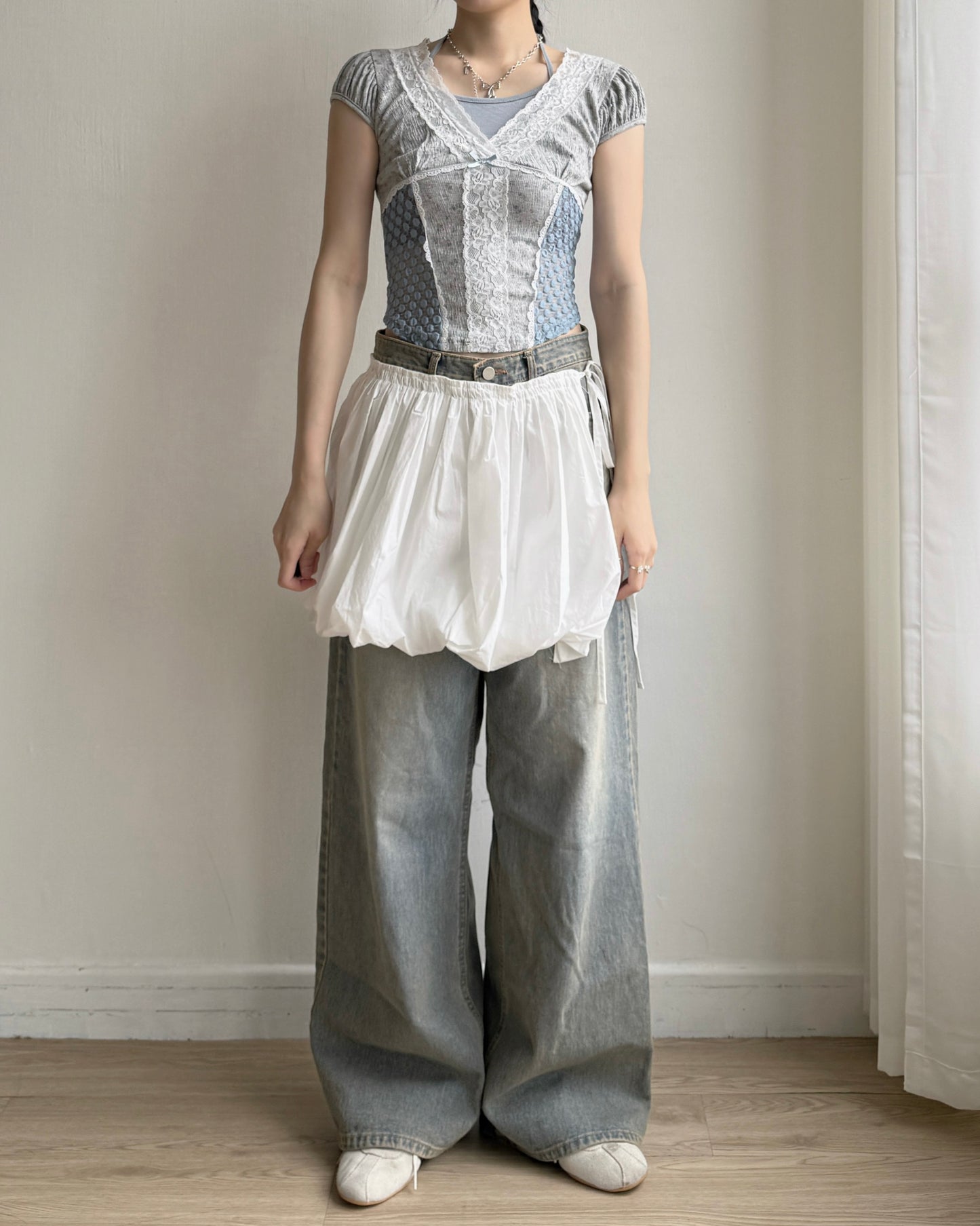 TP589 Floral Youyu TEE - Ivory | Gray