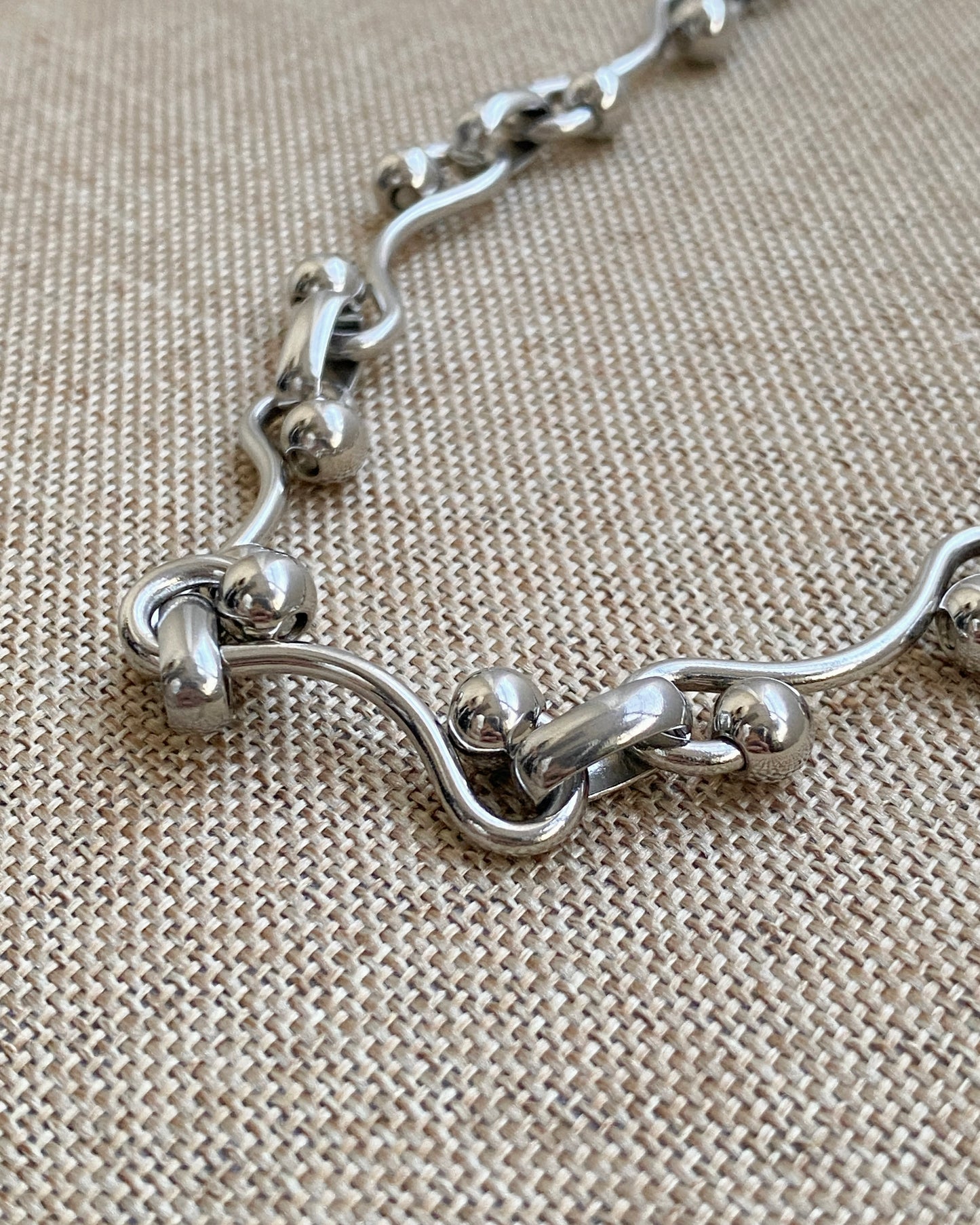 KA346 Wave Necklace