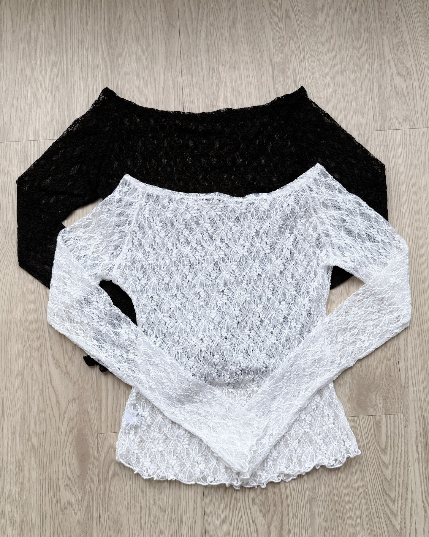 TP554 off-shoulder Lace Top - White | Black