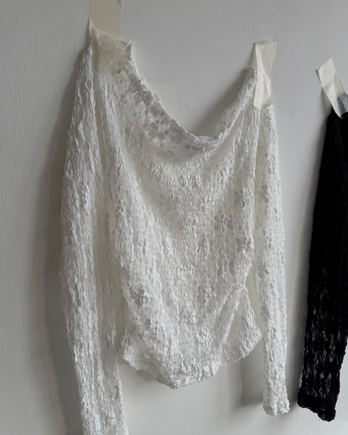 TP575 FAFA Lace Top - White | Black