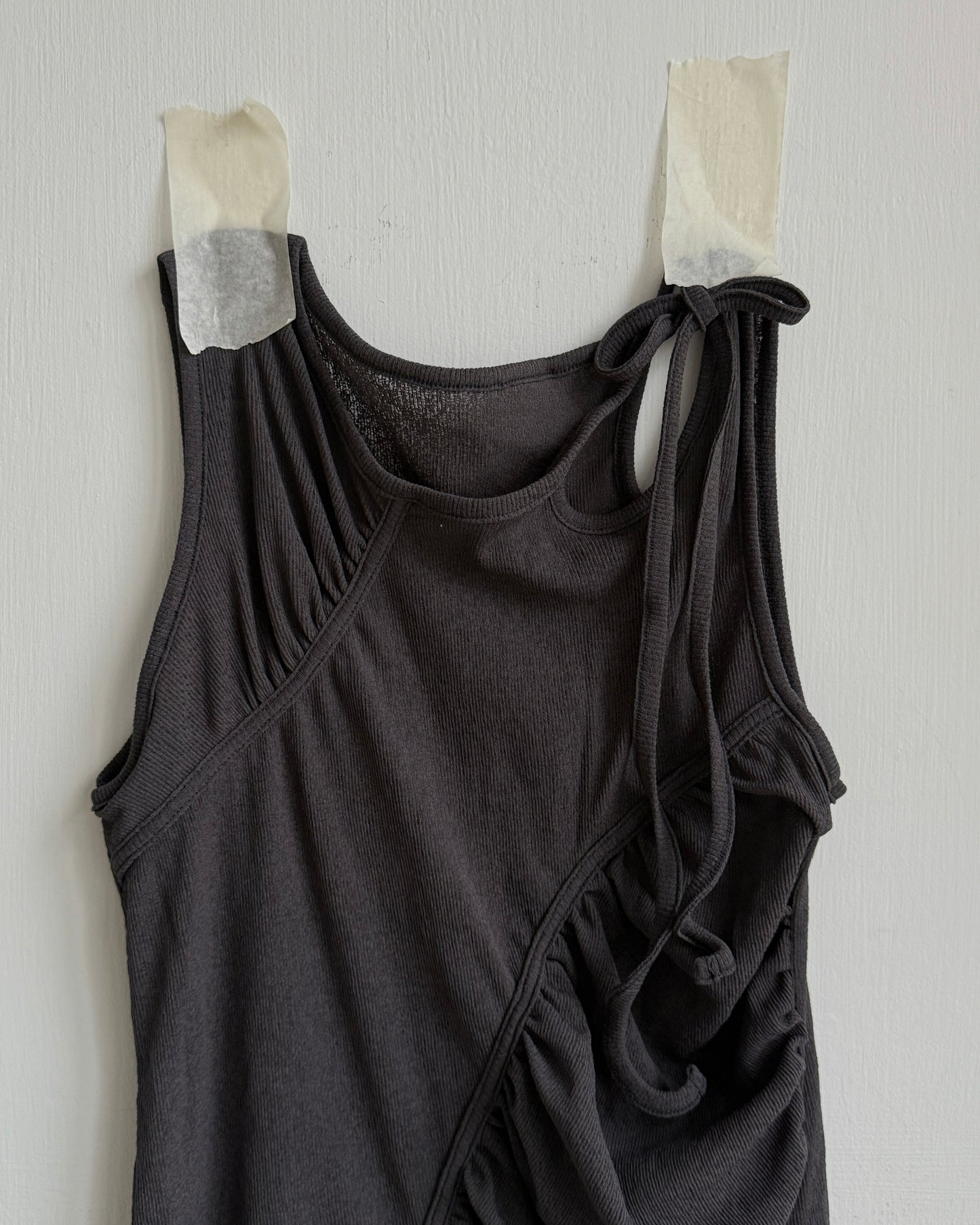 VT306 Crew Sleeveless - Ivory | Olive | Charcoal