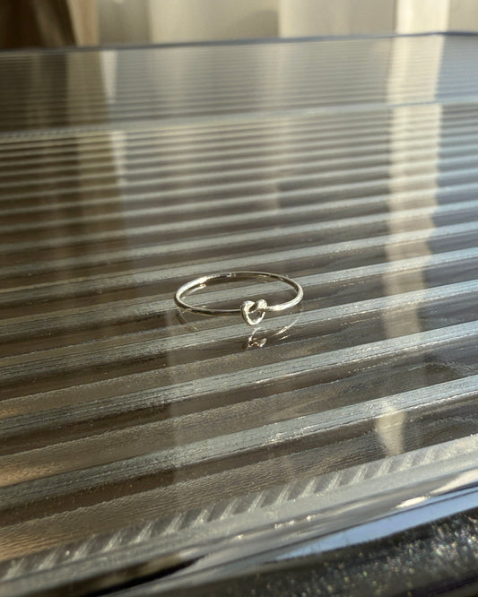 KA386 S925 Slim Heart Ring
