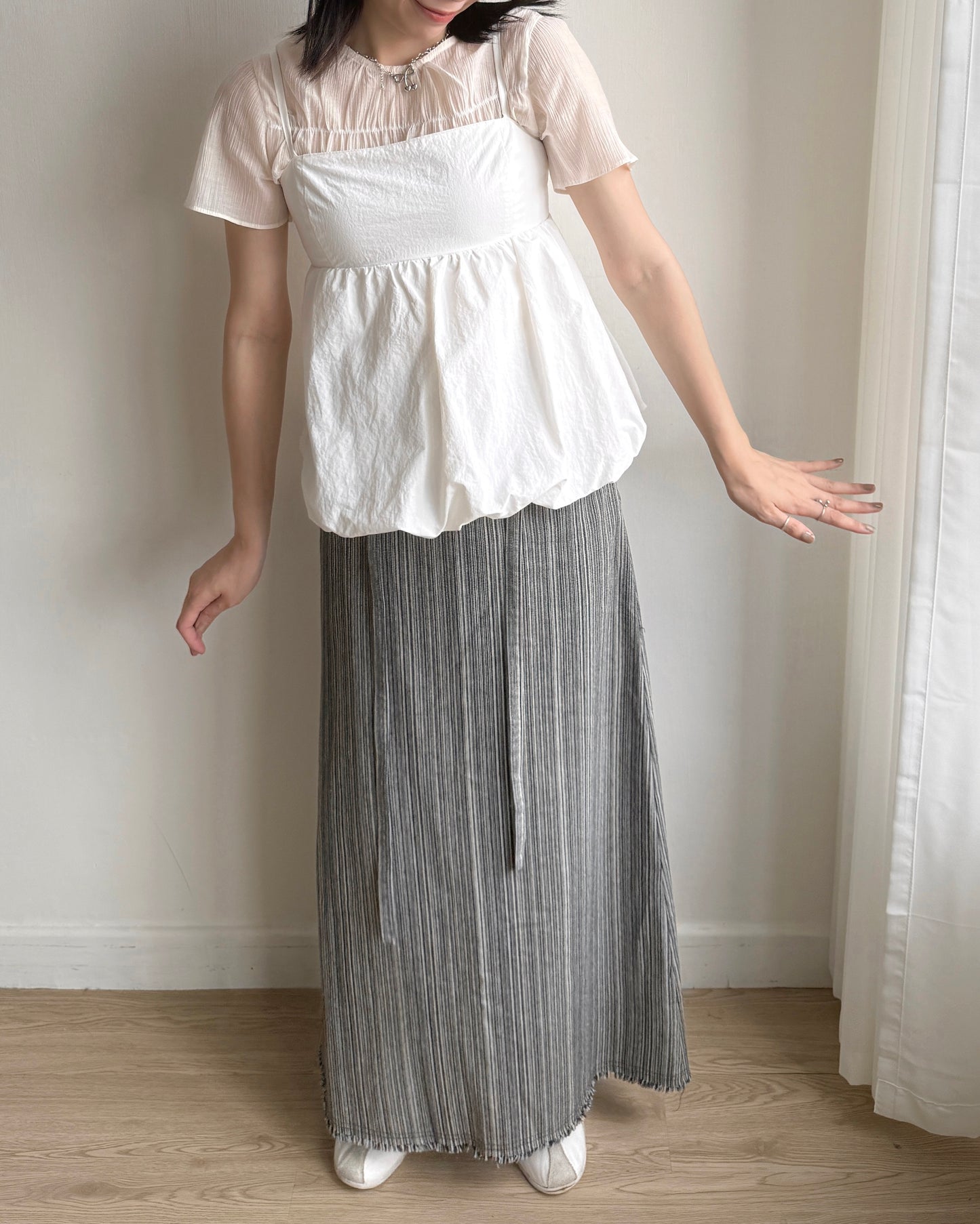 TP525 Frill Blouse - Ivory | Black