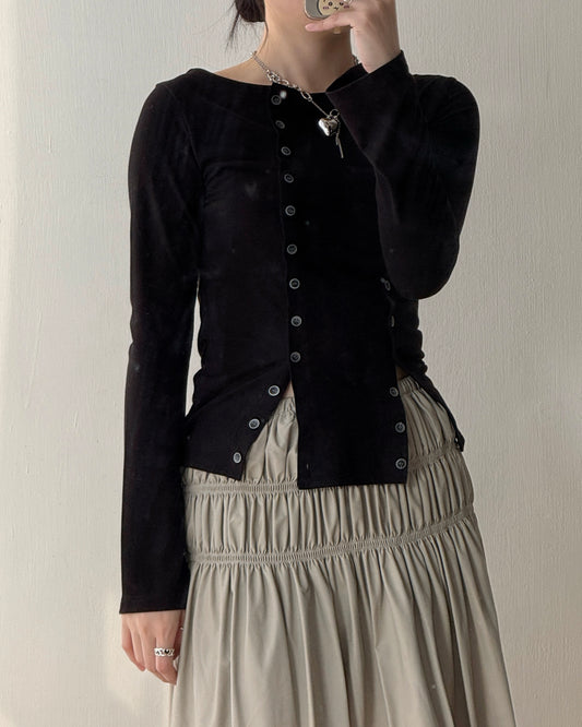 TP571 Button Top - Black | White