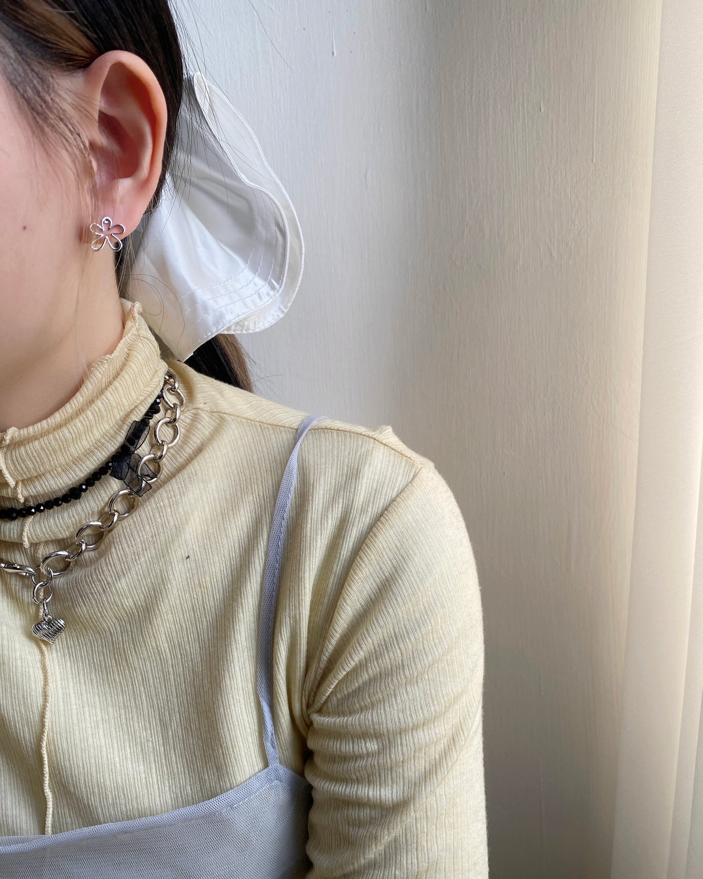 KA307 FAFA Earring