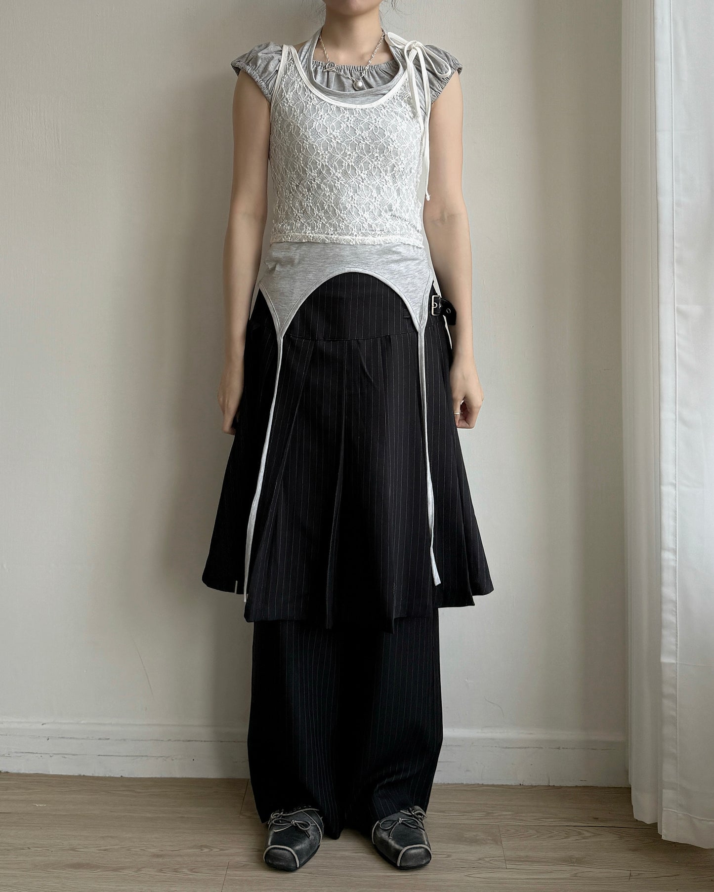 VT295 Lace Camisole - White | Black