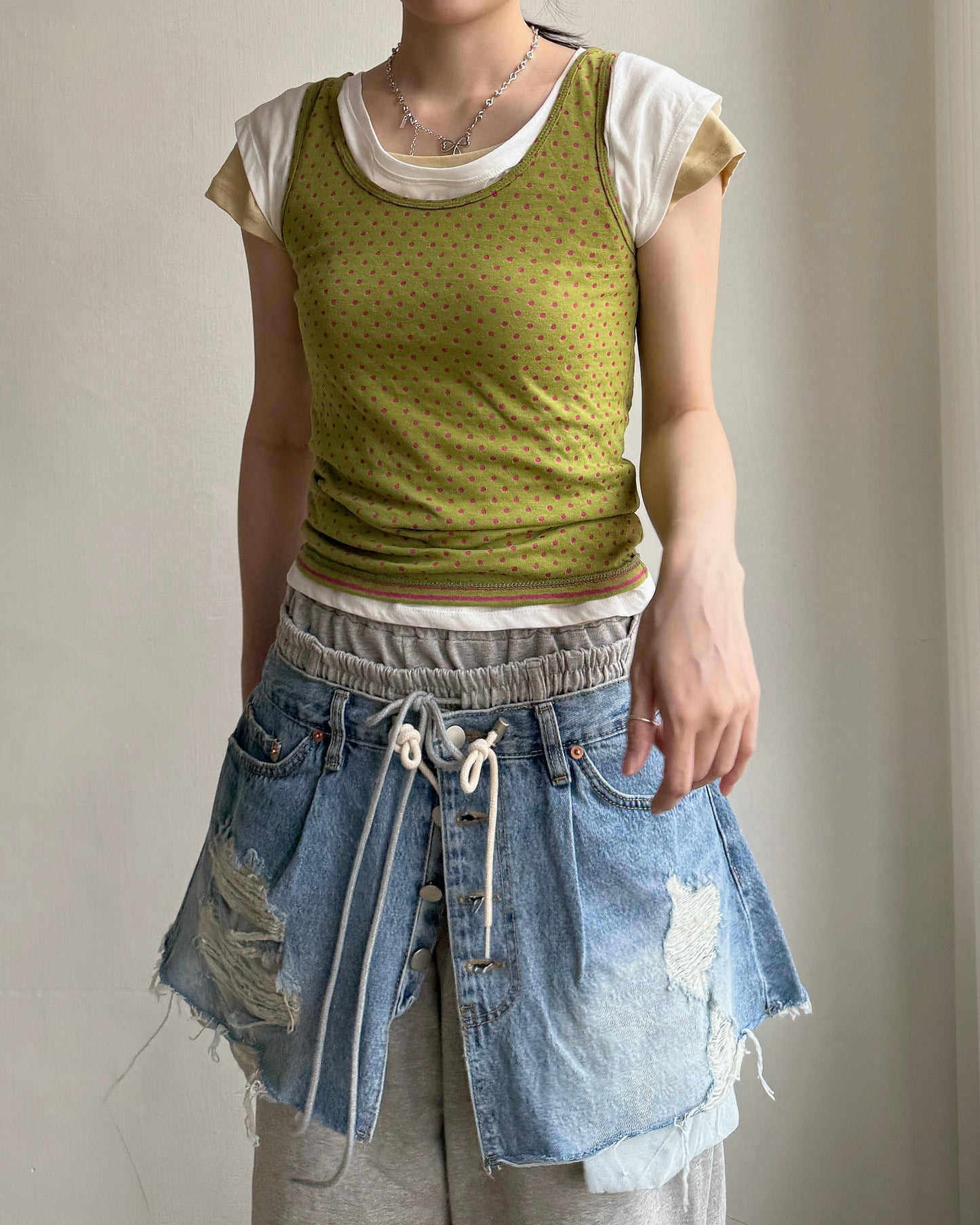 VT286 DotDot Vest - Green | Gray