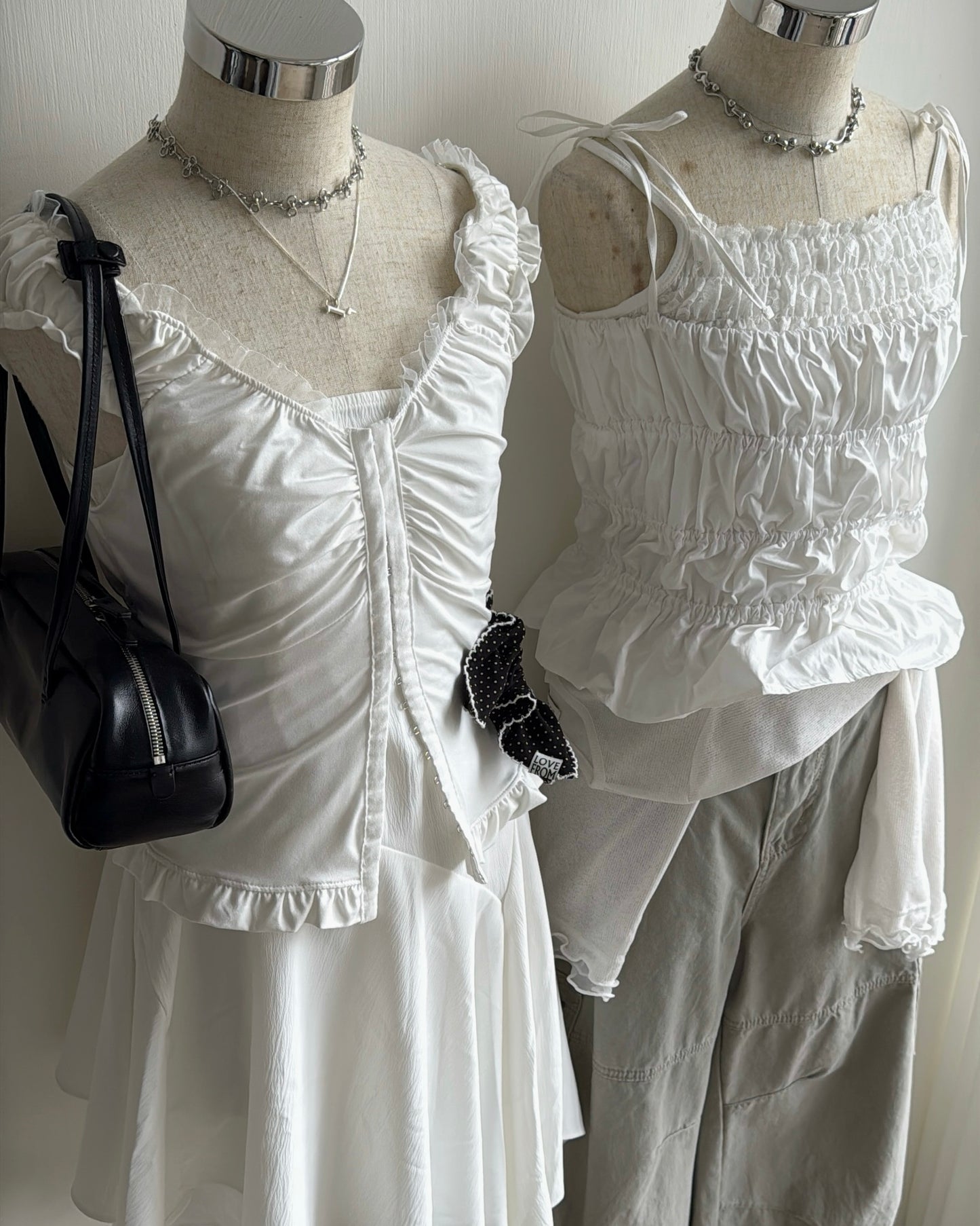 VT324 Frill Ruffle Vest - White | Black