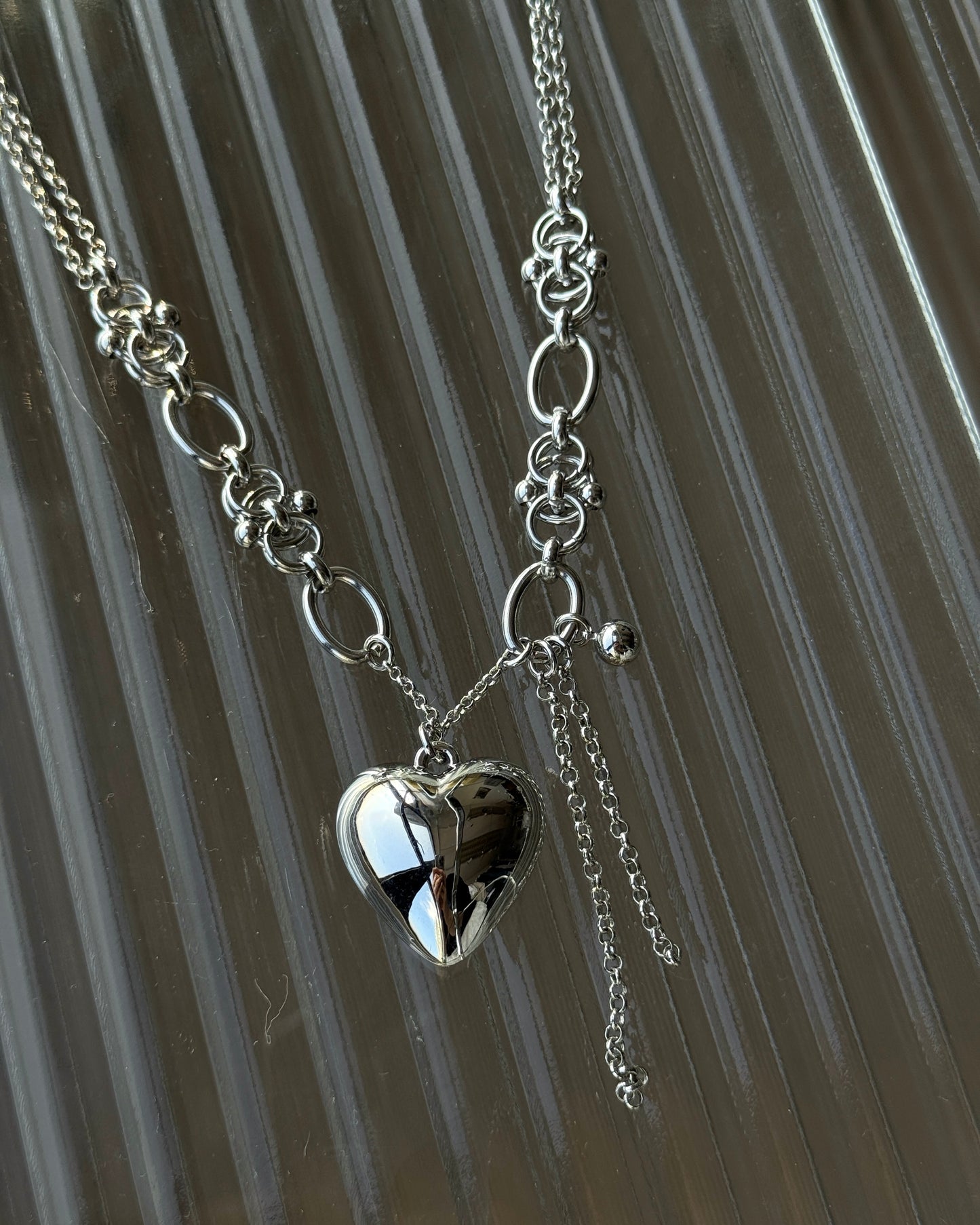 KA372 Big Heart Necklace