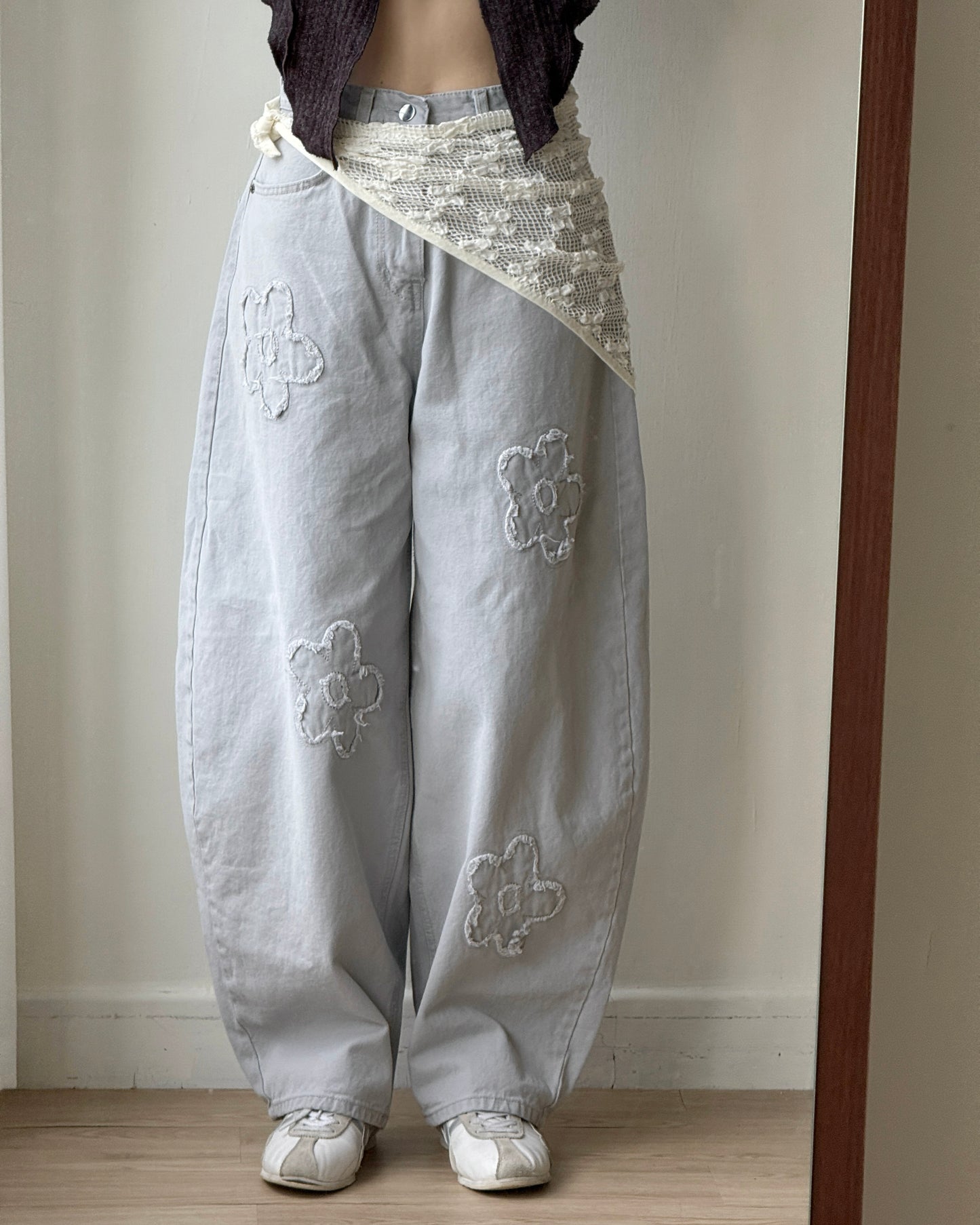 🩵牛仔褲限定優惠 JN061 Floral Jeans - Gray
