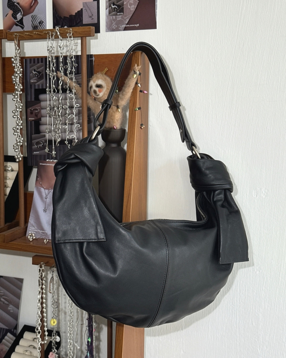早鳥限定優惠🥨 BG034 Side-Knotted Lambskin Hobod