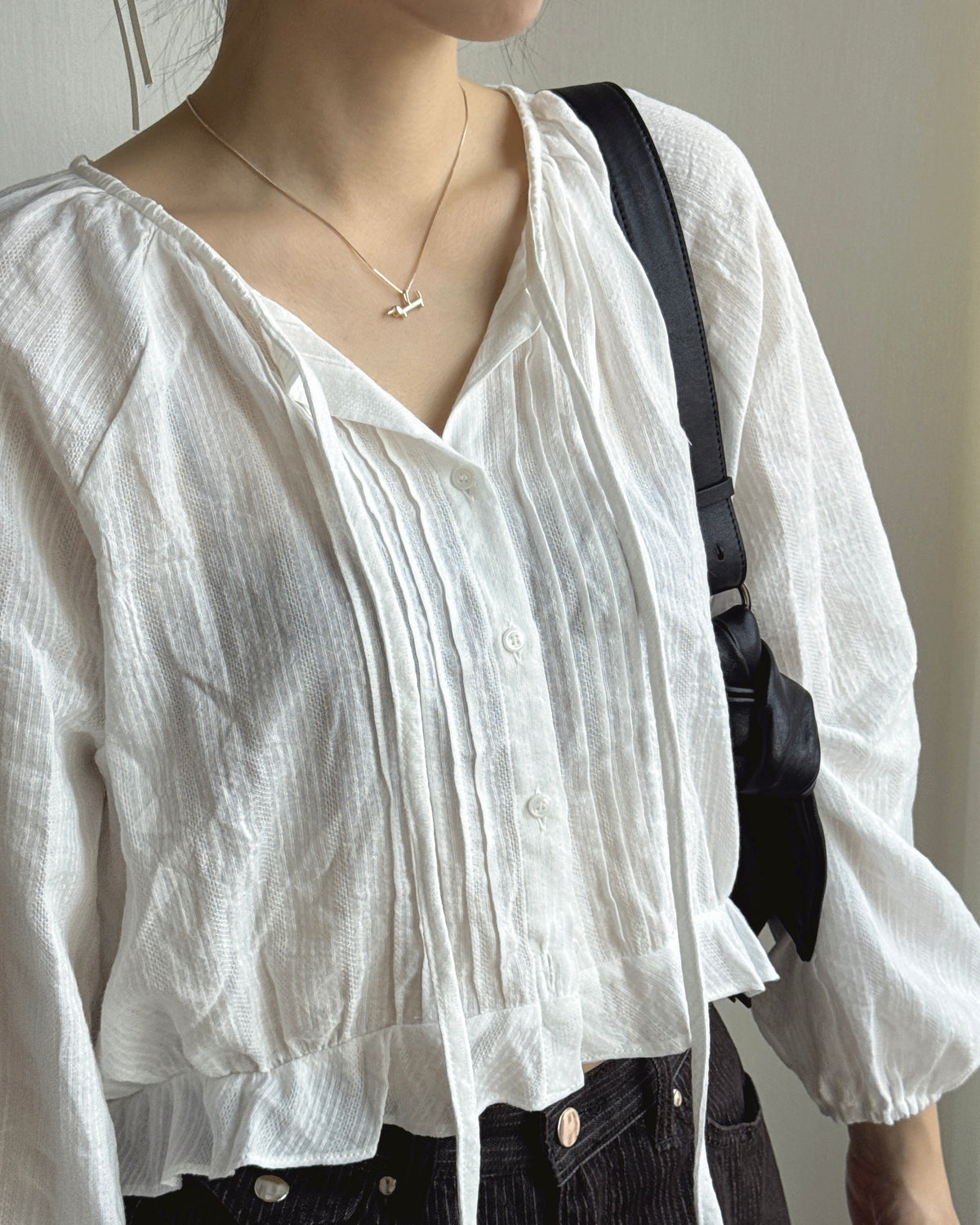 TP620 Pintuck Tie Blouse - Black | White