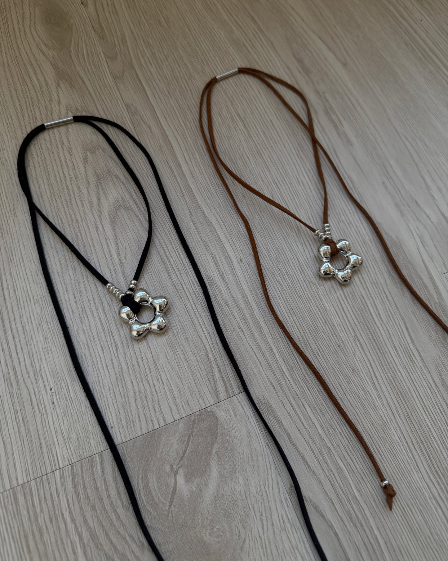 KA351 FAFA Necklace - Black | Brown