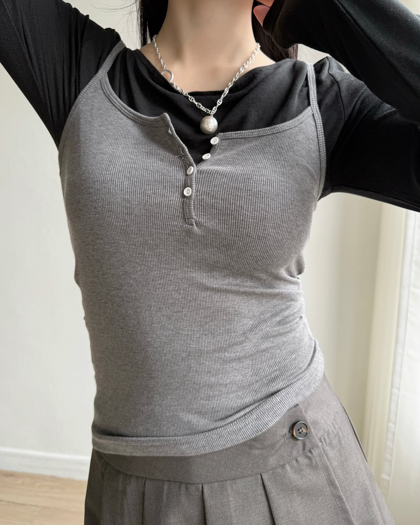 VT276 Teeny Vest - White | Gray | Khaki