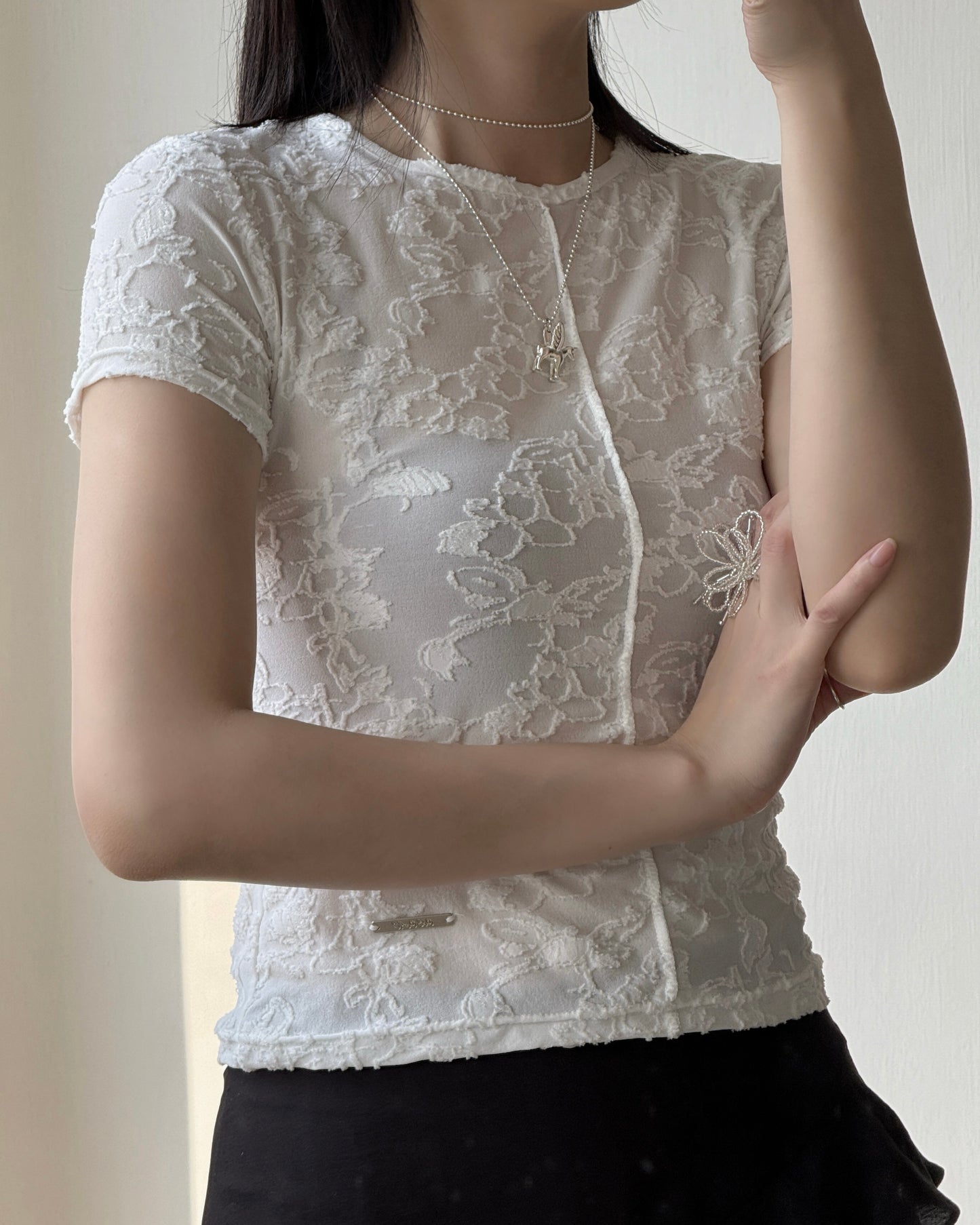 TP579 Floral Lace TEE - White | Black