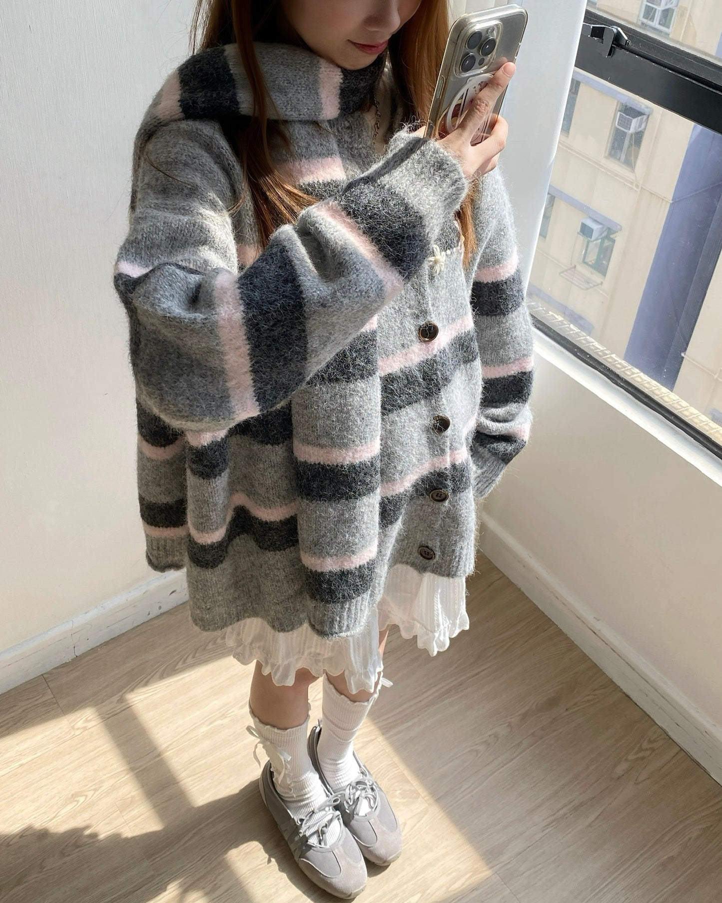 CD054 Floral Muffler Knit - Gray | Brown