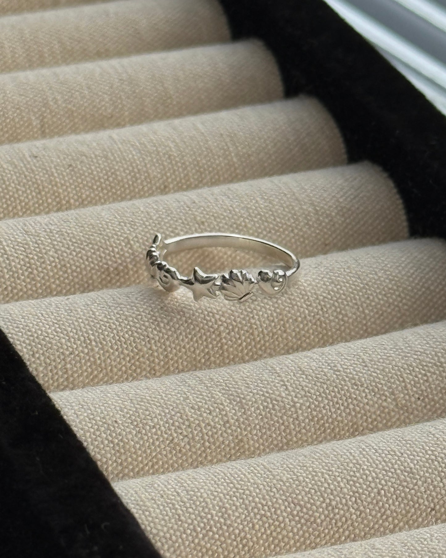 KA418 Seashell S925 Ring
