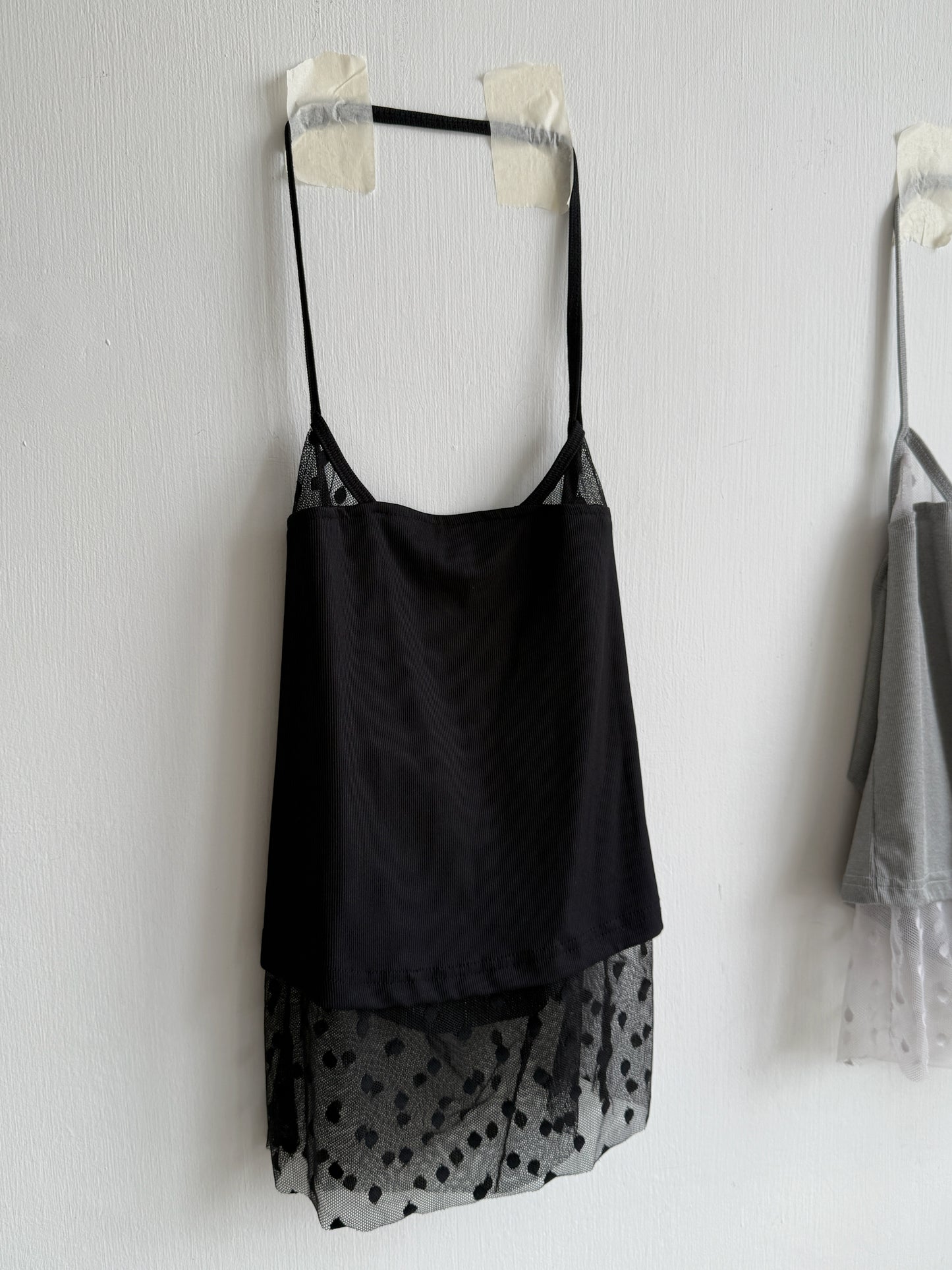 VT314 DotDot Halter Vest - Gray | Black