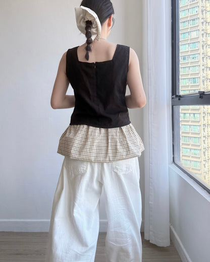 VT258 Square Vest - White | Black
