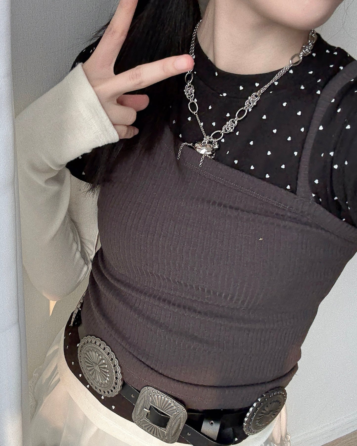 TP565 Many Heart TEE - White | Gray | Black