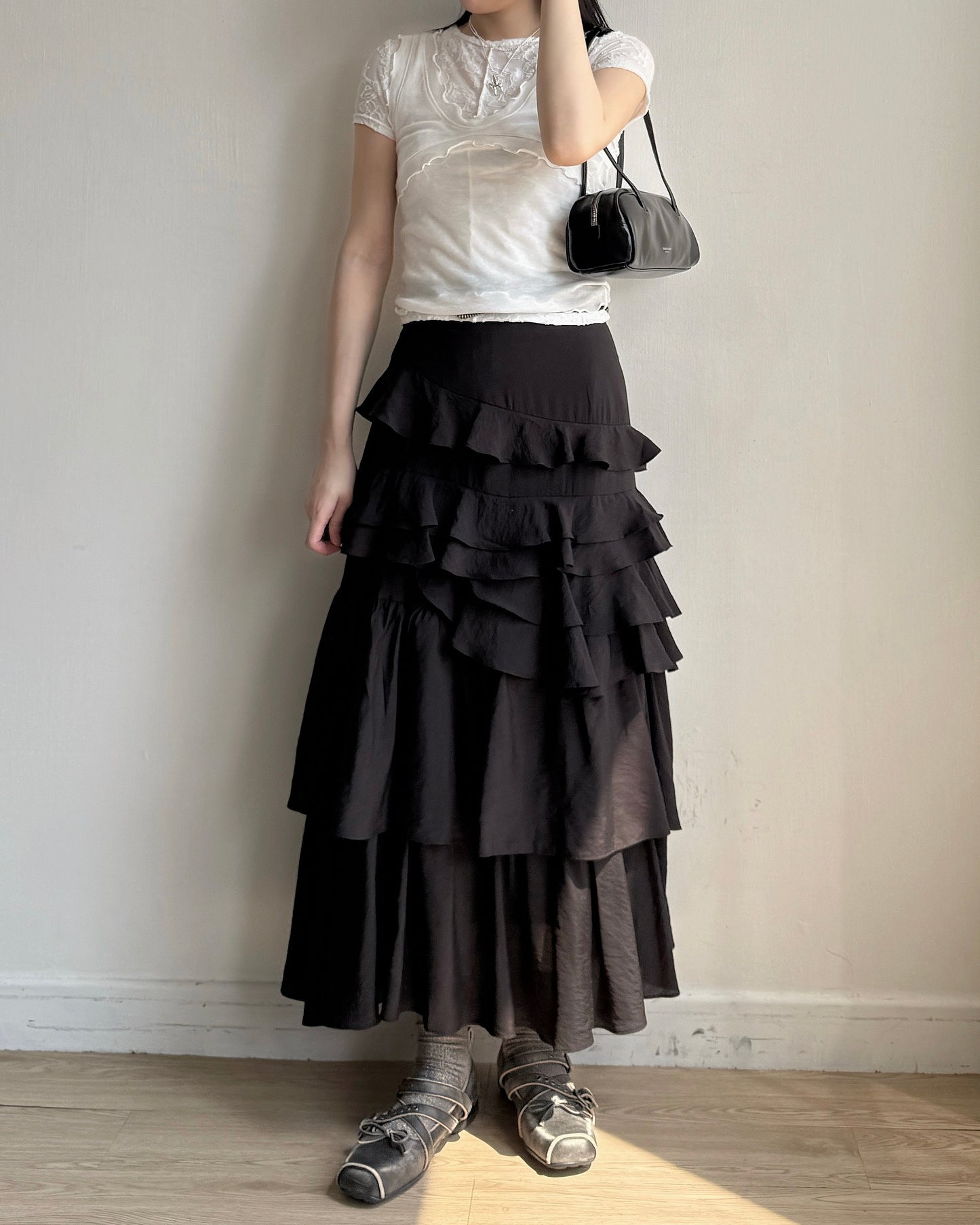 TP579 Floral Lace TEE - White | Black