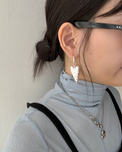 KA379 SumSum Earring