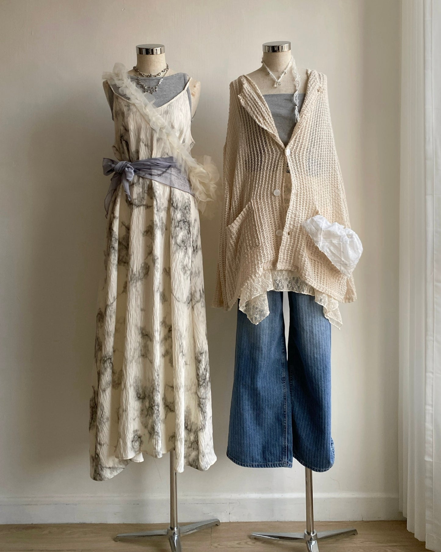 SK188 Lace Skirt - Ivory | Gray