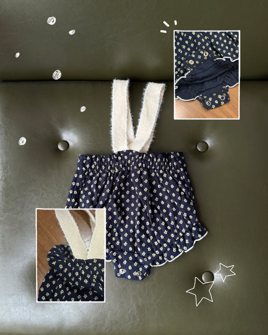 🍪Bebeholic 毛毛吊帶花花包屁褲 - Ivory | Navy