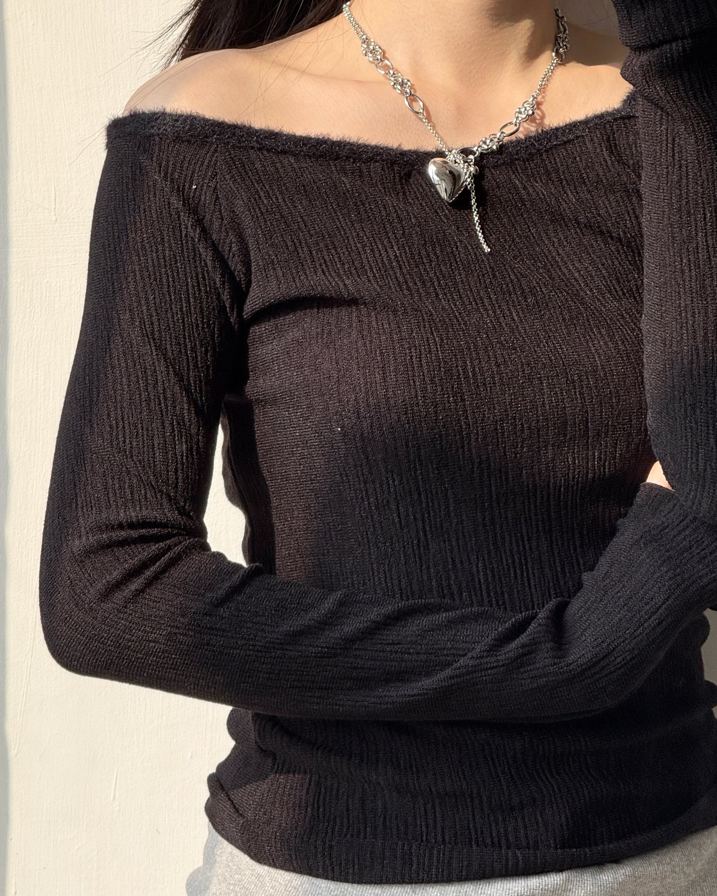 TP563 Trimmed Top - White | Black