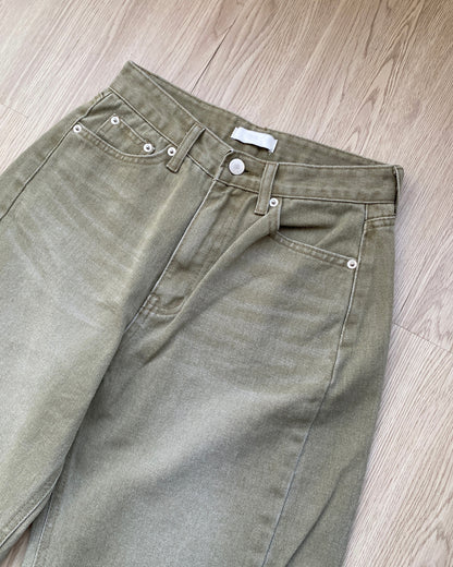 現貨 JN050 Straight Jeans - Olive
