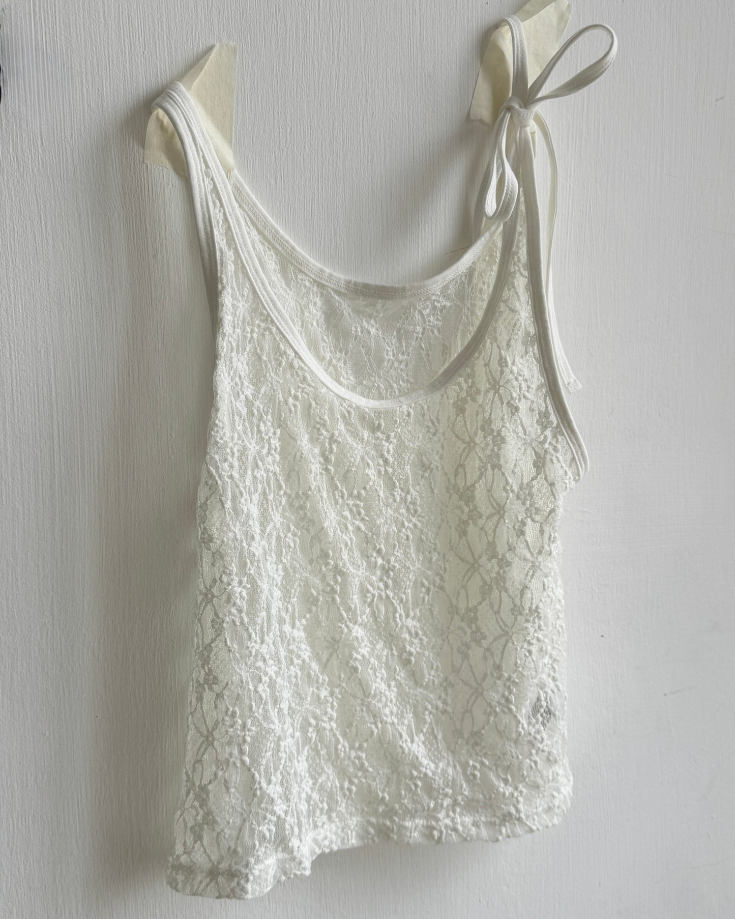 VT295 Lace Camisole - White | Black