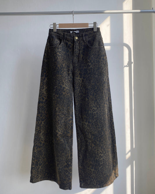 JN056 Leopard Print Jeans - Brown
