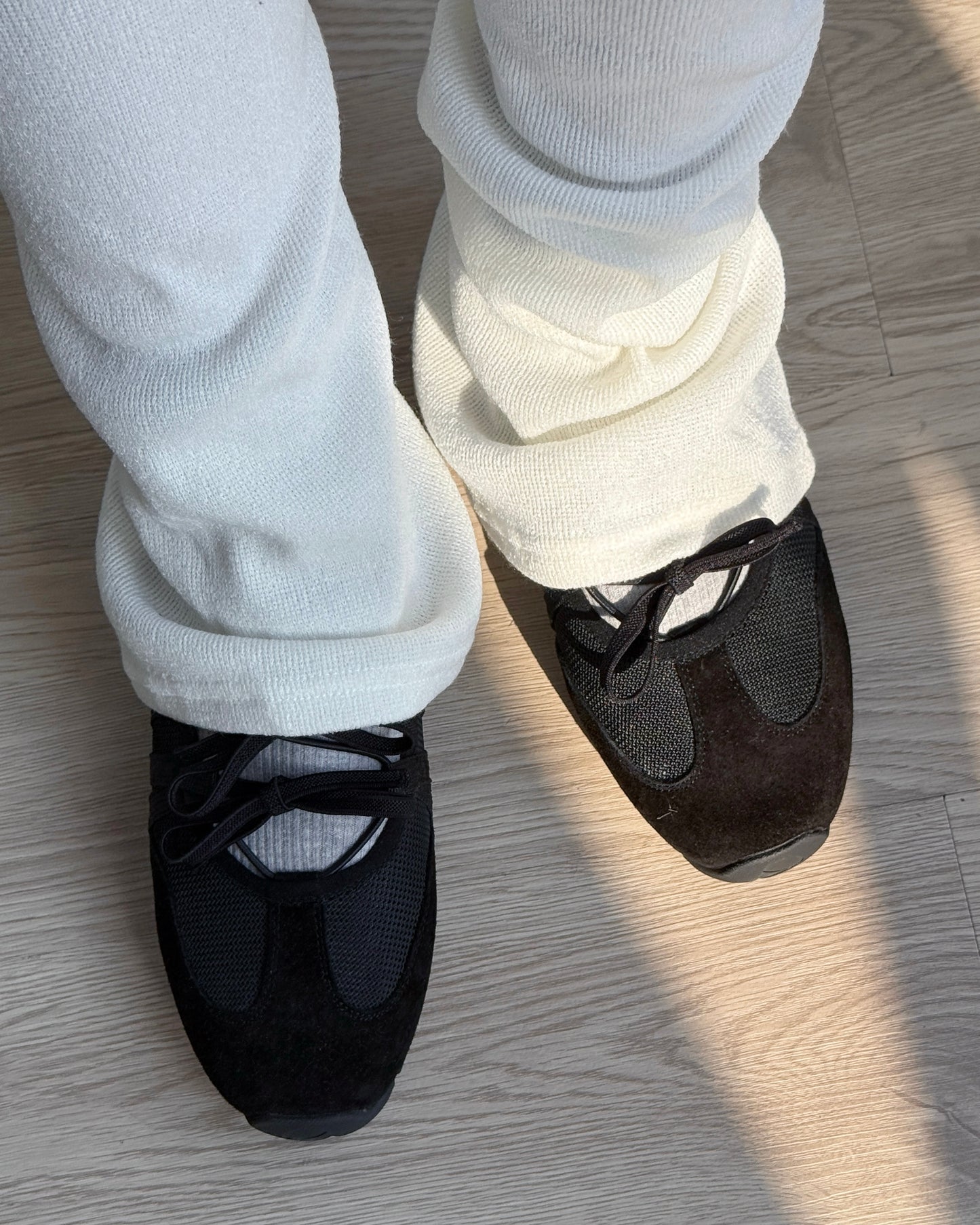 KA375 Button Warmer - Ivory | Black