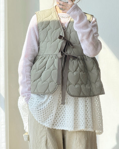 🐏早鳥限定優惠 VT267 Heart Quilted Vest - Khaki | Black