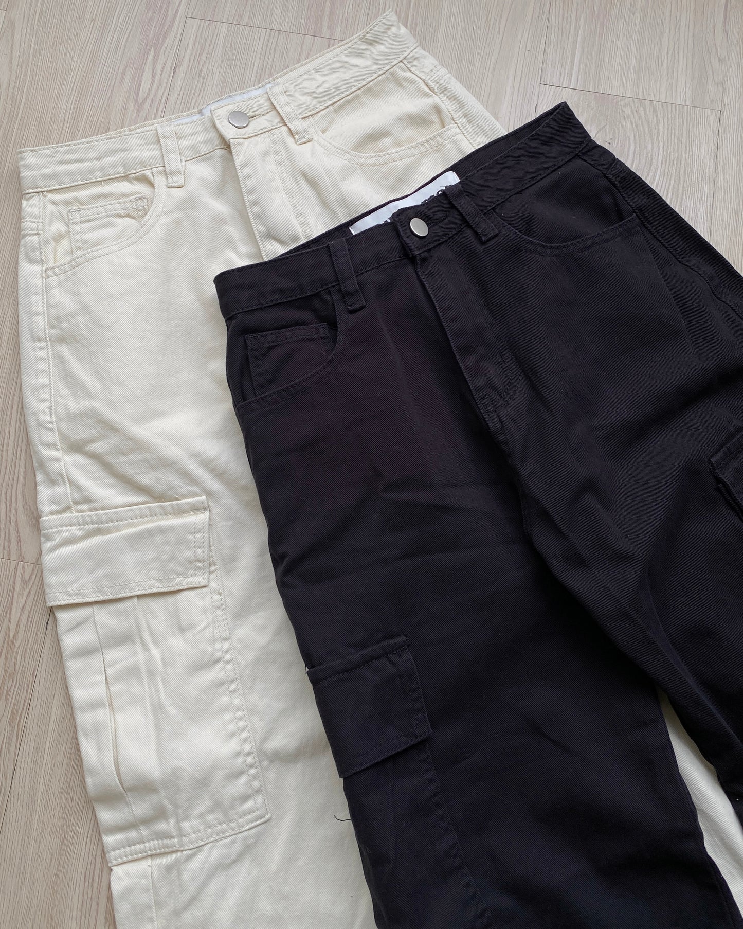 現貨 PT070 Cargo Pants - Ivory | Black