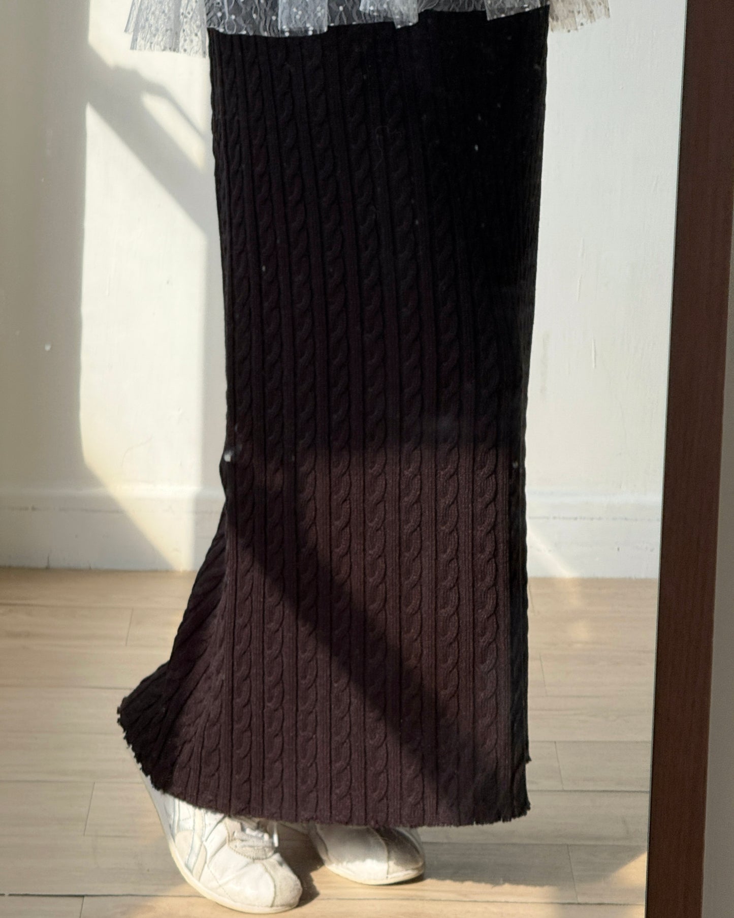 SK206 Cable Skirt - Ivory | Black