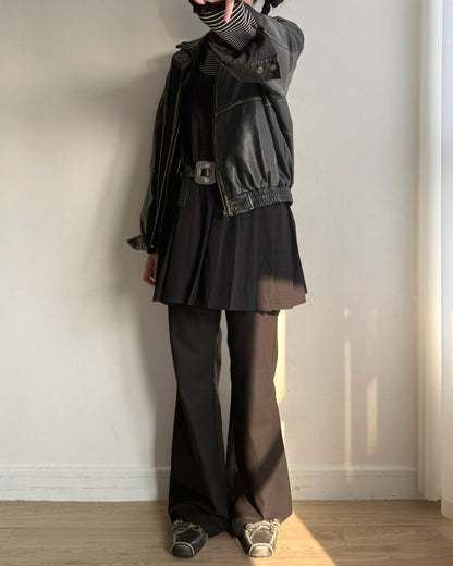 DS288 Button Pleated OPS - White | Black