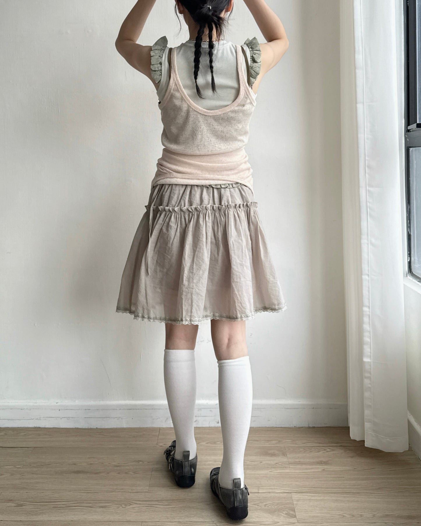SK223 Porter Frill  Skirt - Beige | White