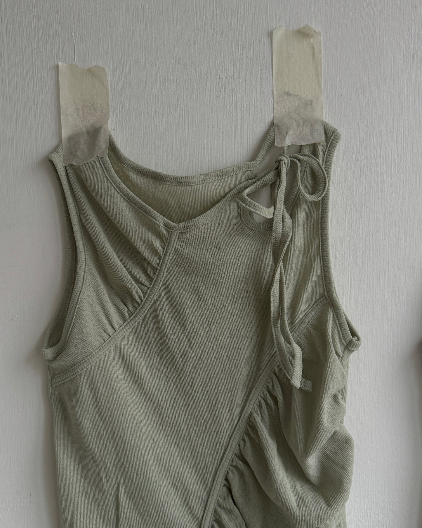 VT306 Crew Sleeveless - Ivory | Olive | Charcoal