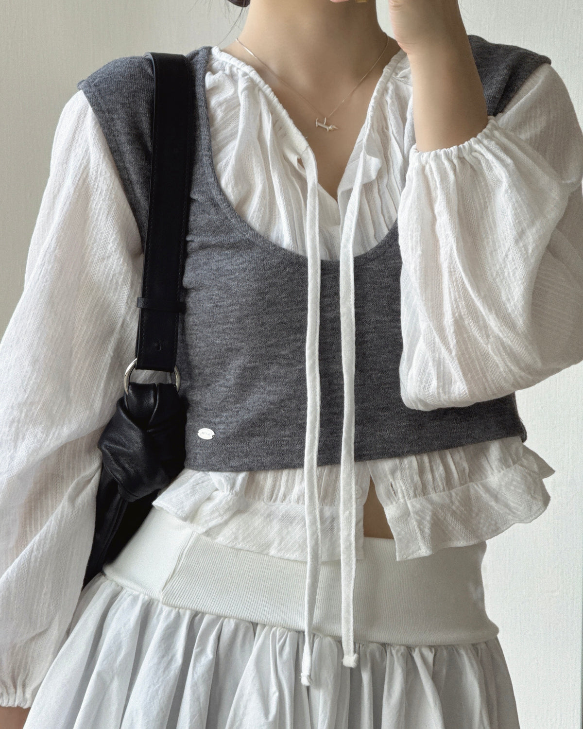 VT335 U-Neck Vest - Black | Cloud | Ivory | Gray