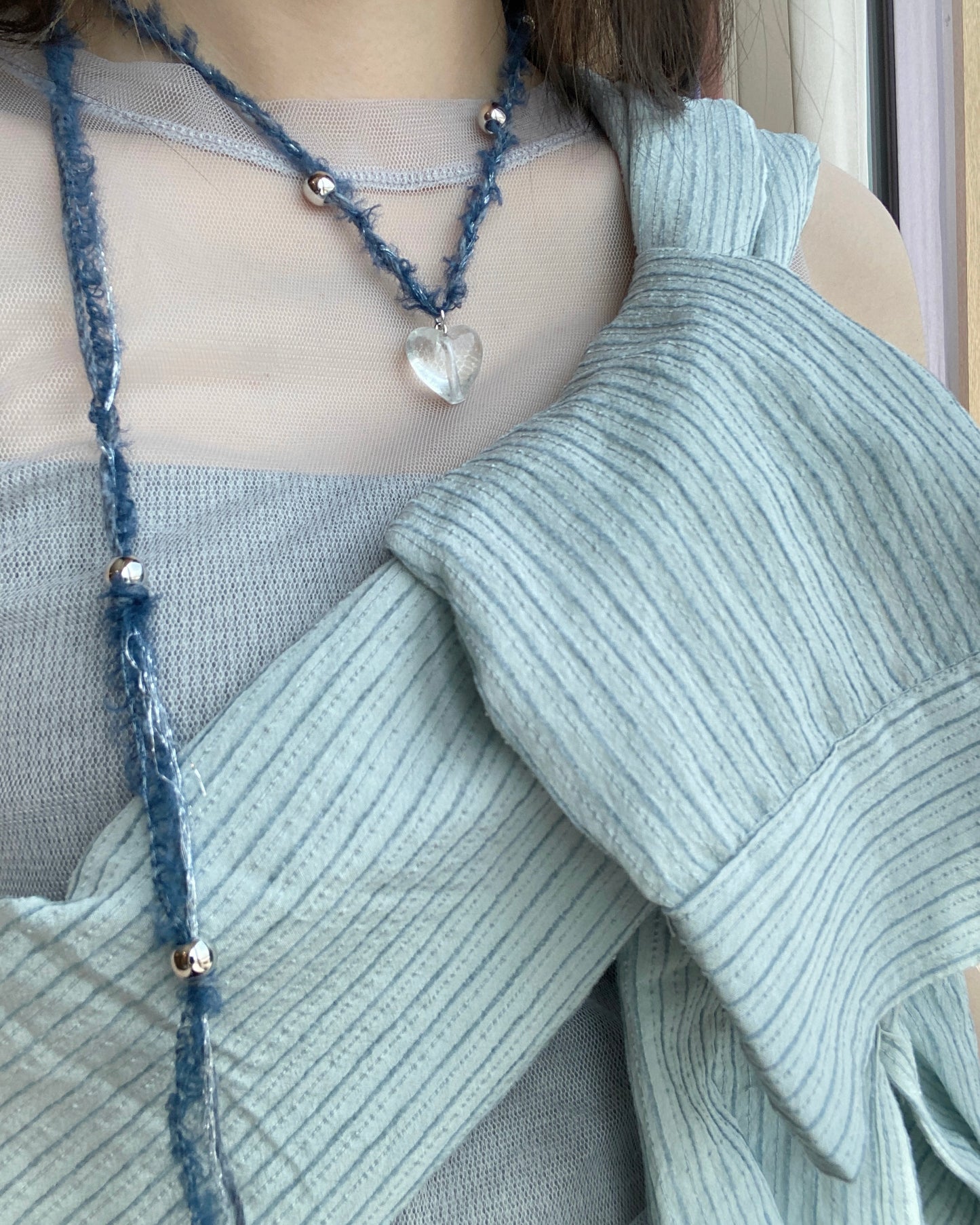 KA342 Heart Necklace - White | Navy
