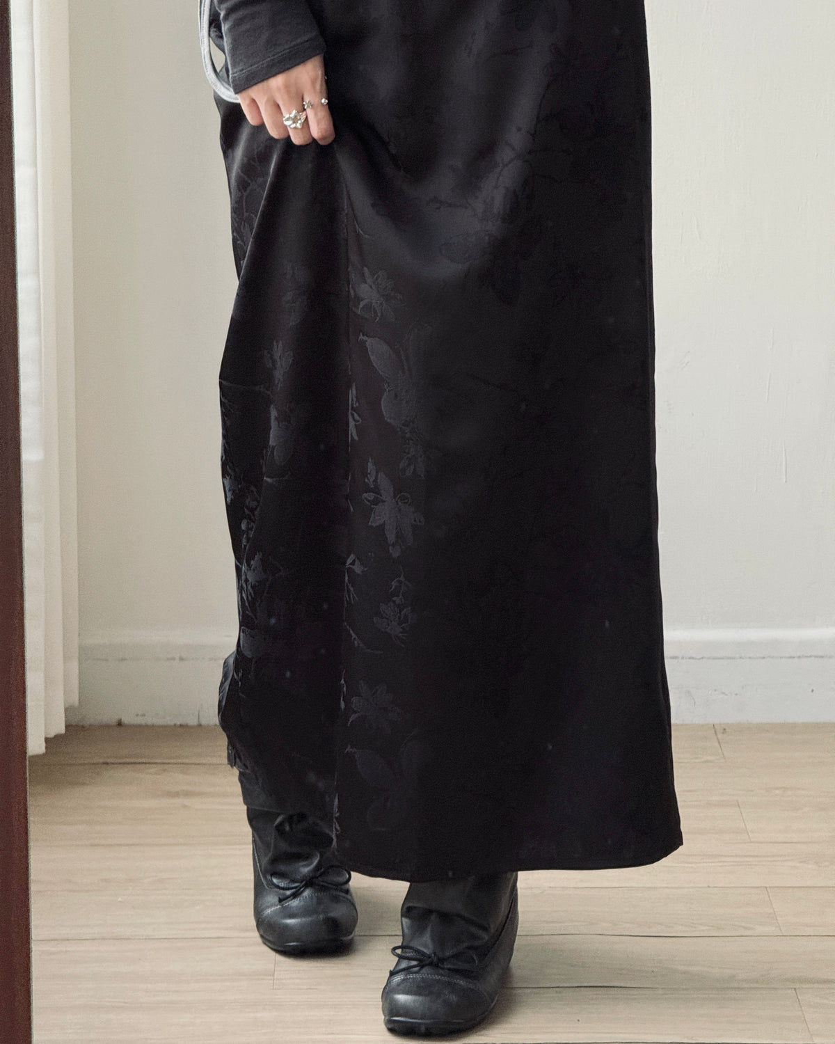 SK229 Floral Jacquard Maxi Skirt - White | Wine | Black