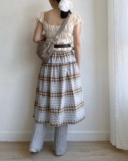 現貨 TP524 Fuzzy Crop Blouse - Beige | Black