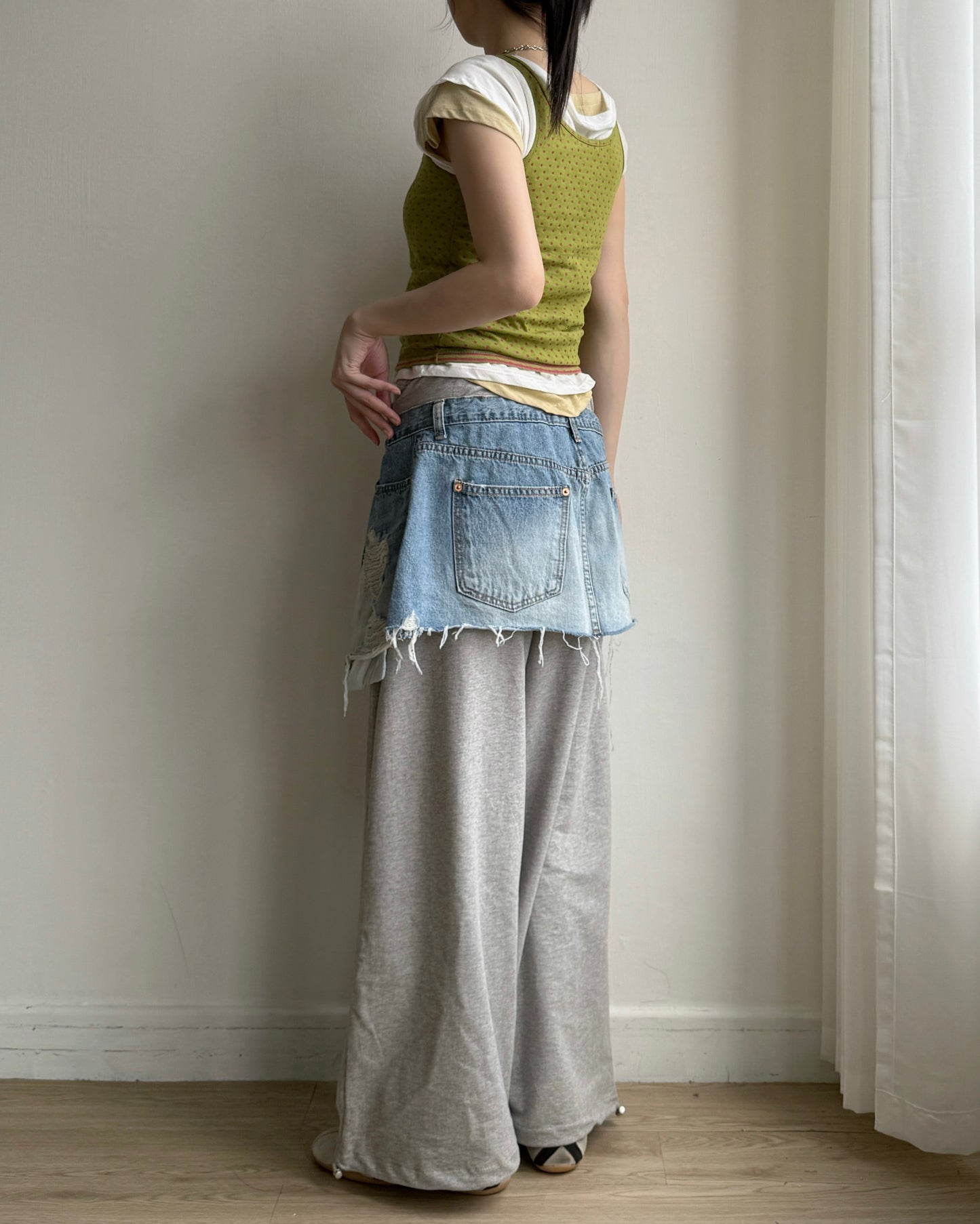 VT286 DotDot Vest - Green | Gray