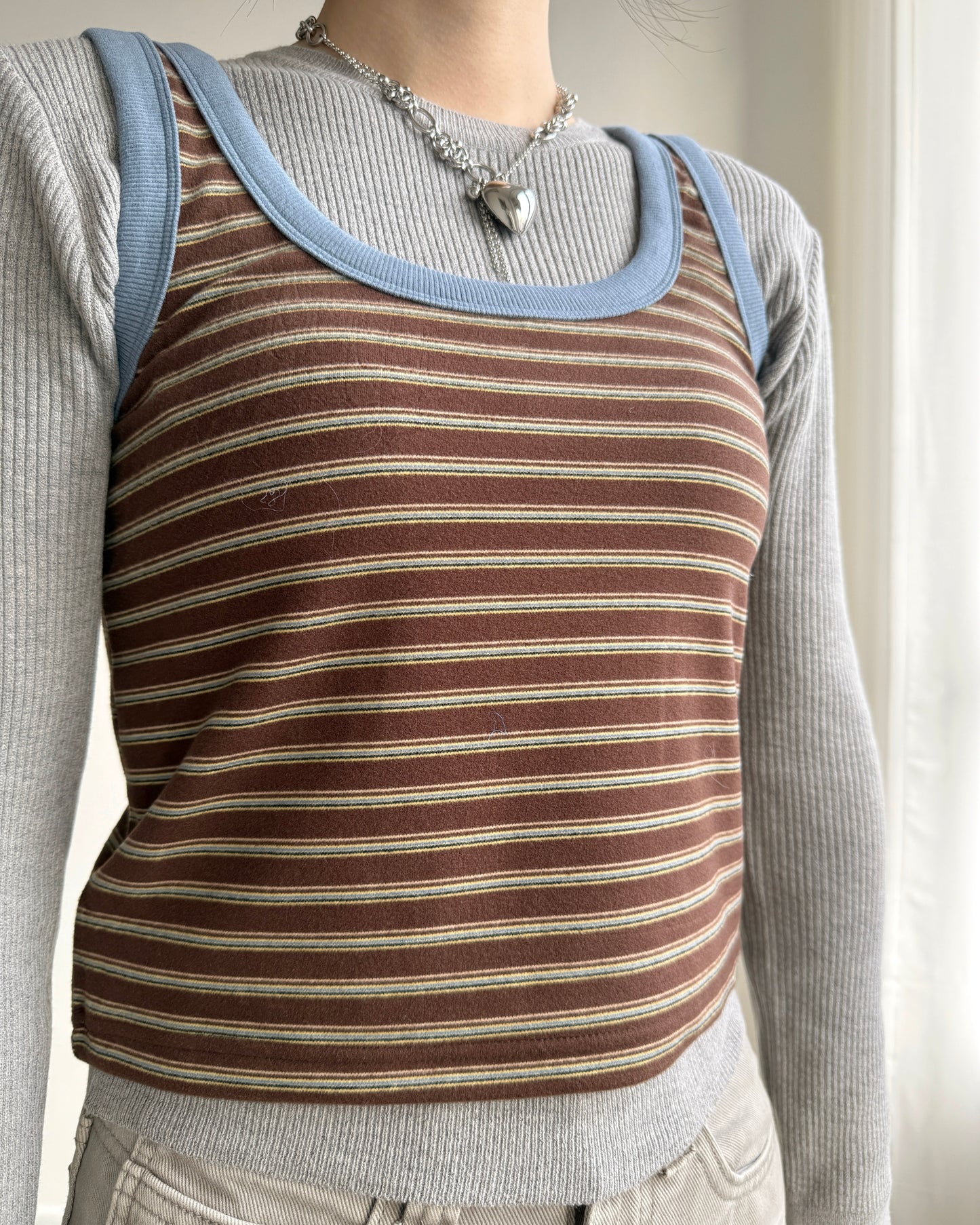 VT271 Caramel Vest - Brown | Blue | Beige