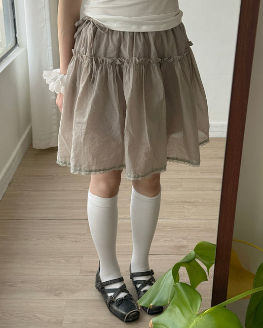 SK223 Porter Frill  Skirt - Beige | White