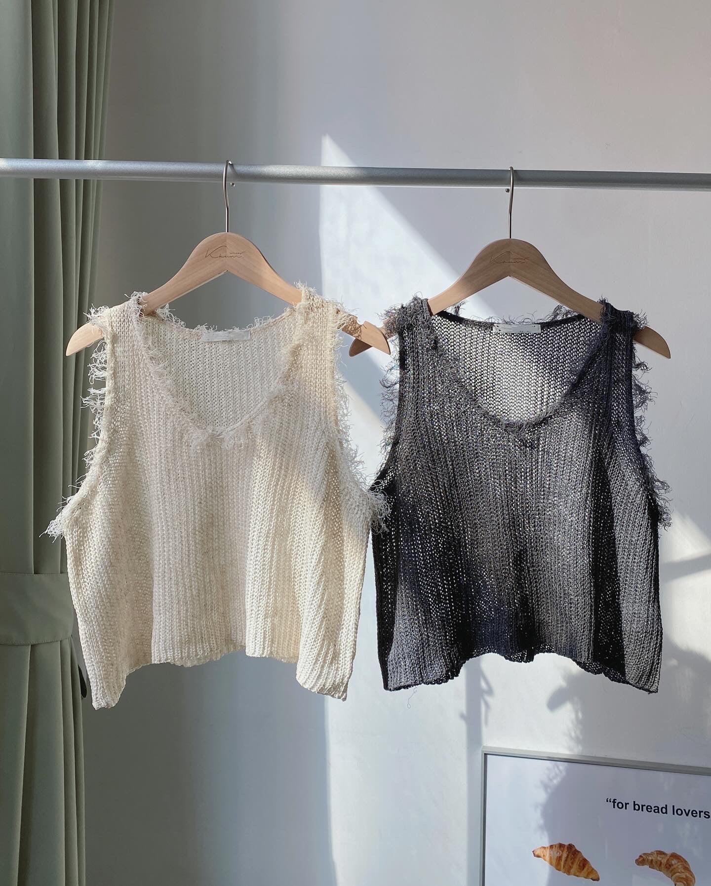 現貨 VT217 SOSO Vest - Ivory | Charcoal