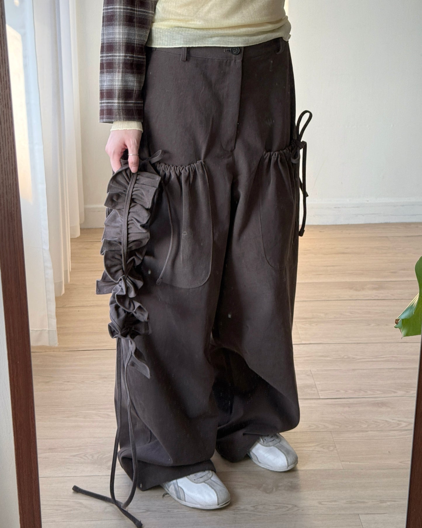 PT077 蝴蝶皺褶休閑褲(連腰帶) - Brown | Black